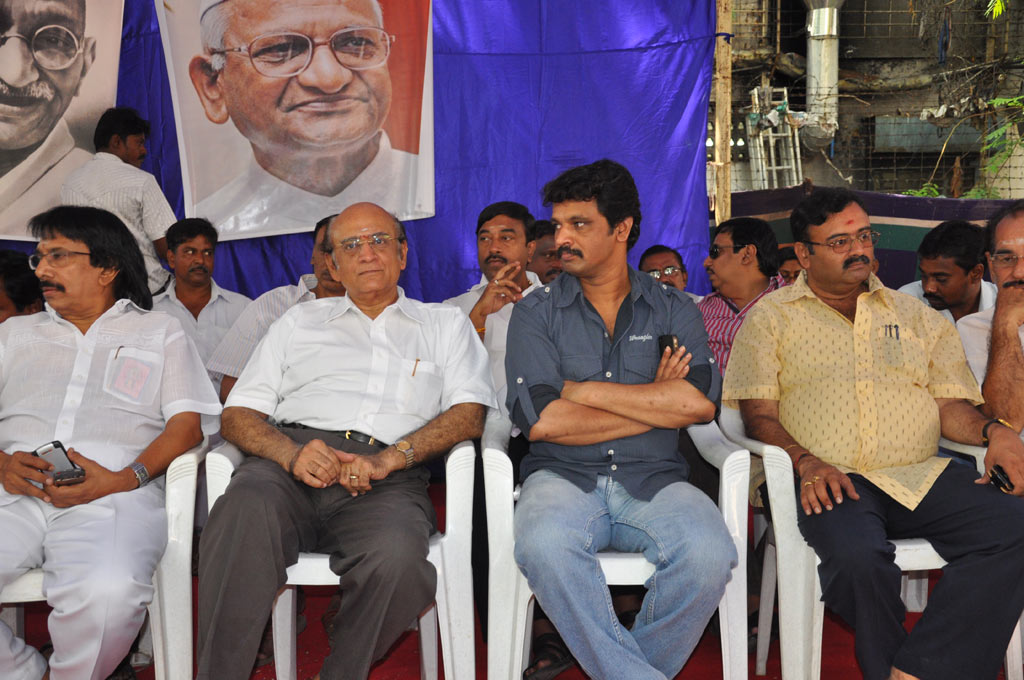 Kollywood Fasting in Support of Anna Hazare Event hd photo