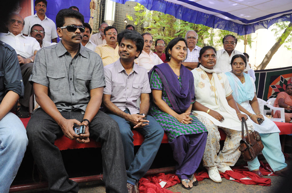 Kollywood Fasting in Support of Anna Hazare Event hd photo