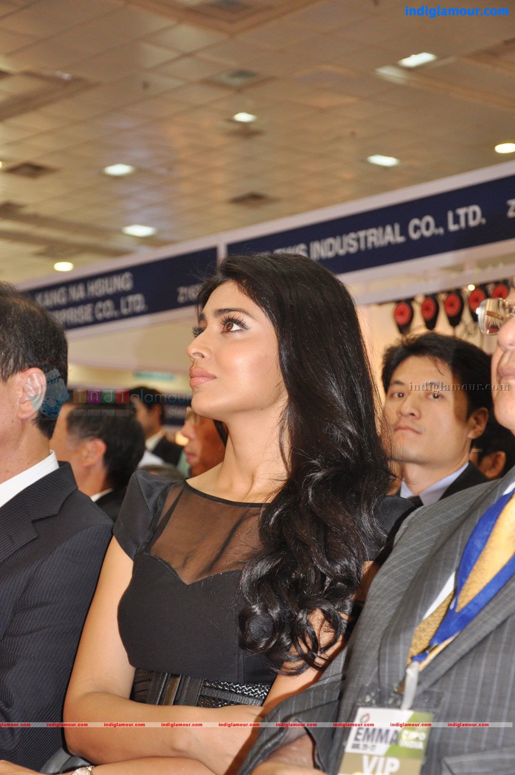 Shriya at EMMA Expo India 2011 Opening Ceremony Event hd photo