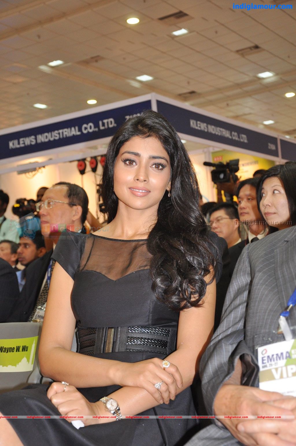 Shriya at EMMA Expo India 2011 Opening Ceremony Event hd photo