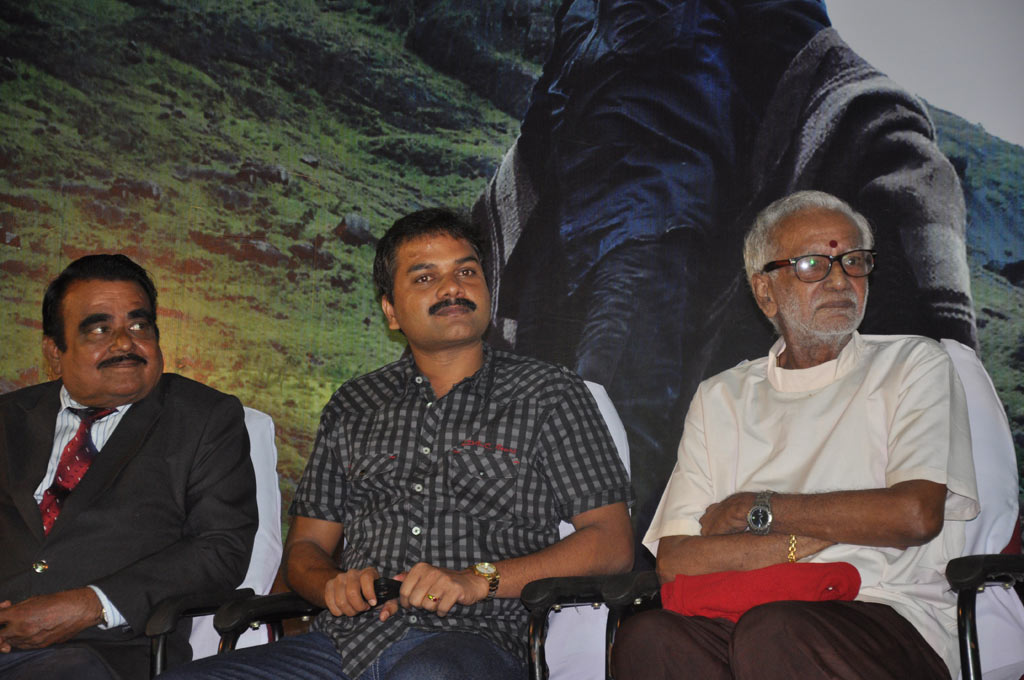Kadhalai Kadhalikkiren Audio Launch Event hd photo