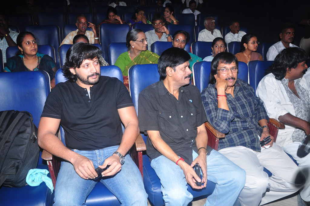 PRO Glamour Krishnamurthy's Ninaivu Anjali Event hd photo