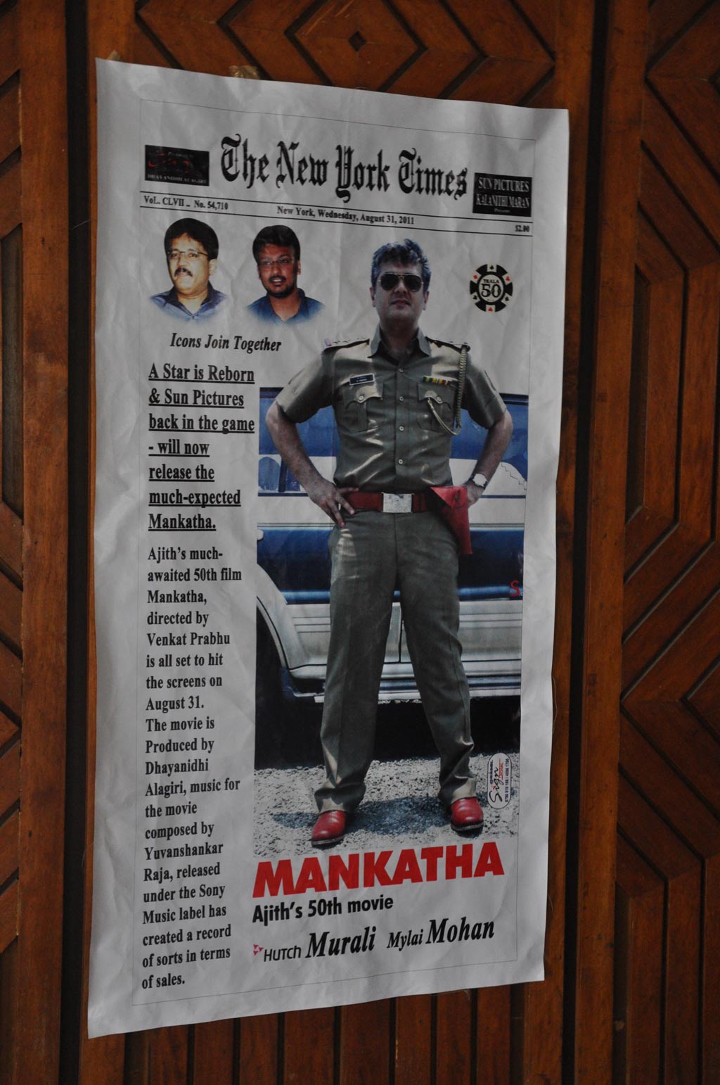Fans Celebrate Mankatha Release Event hd photo