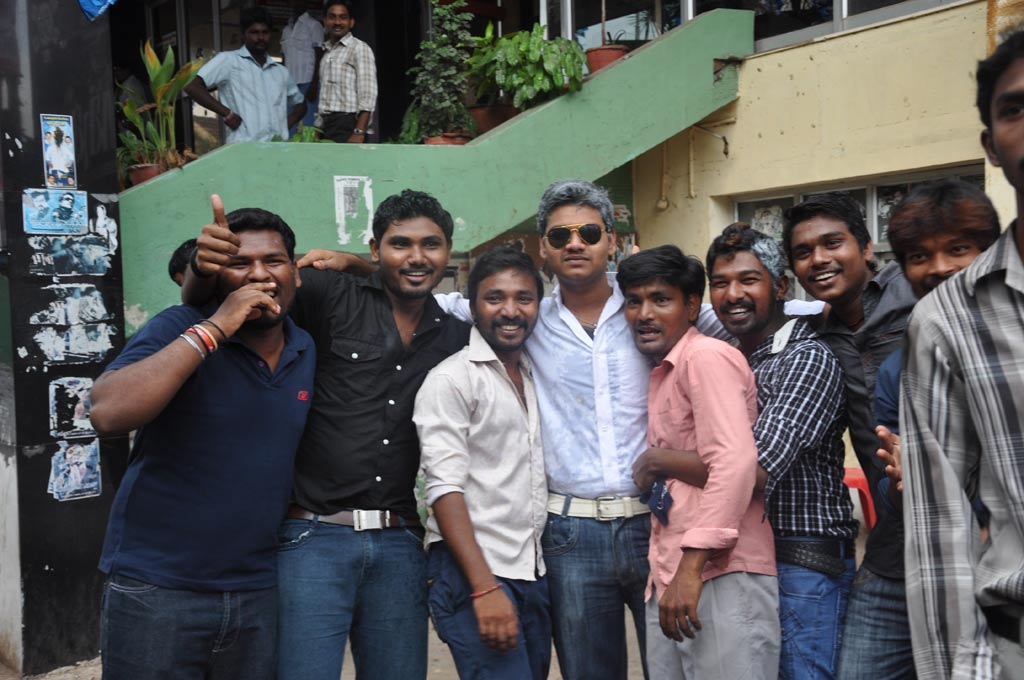 Fans Celebrate Mankatha Release Event hd photo