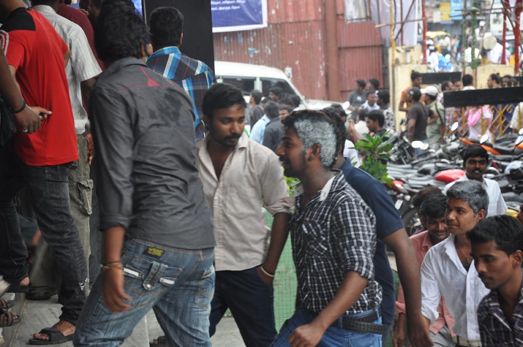 Fans Celebrate Mankatha Release Event hd photo