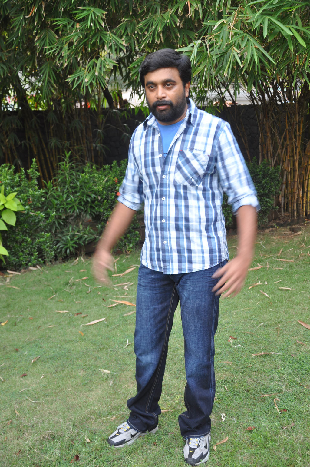 Poraali Movie Press Show Event hd photo