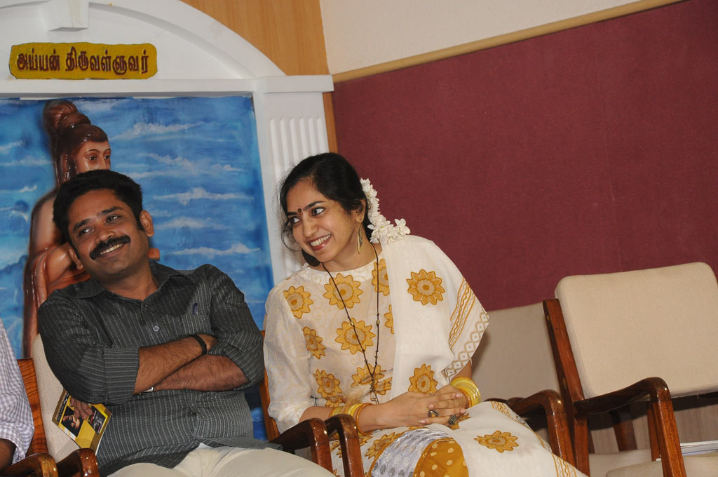 Seenu Ramasamy's Kaatral Nadanthen Book Launch Event hd photo