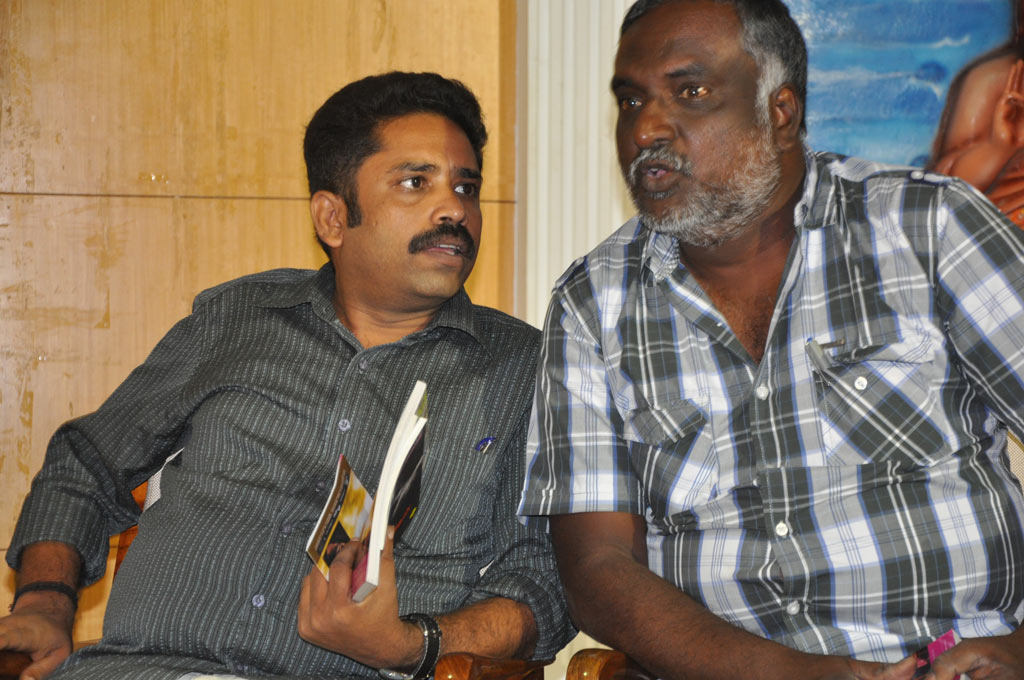 Seenu Ramasamy's Kaatral Nadanthen Book Launch Event hd photo