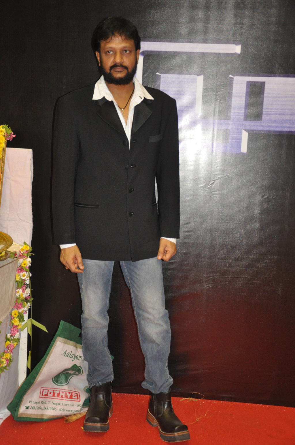 Mugamoodi Movie Launch Event hd photo