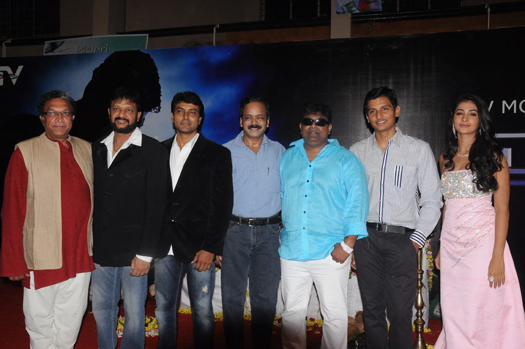 Mugamoodi Movie Launch Event hd photo