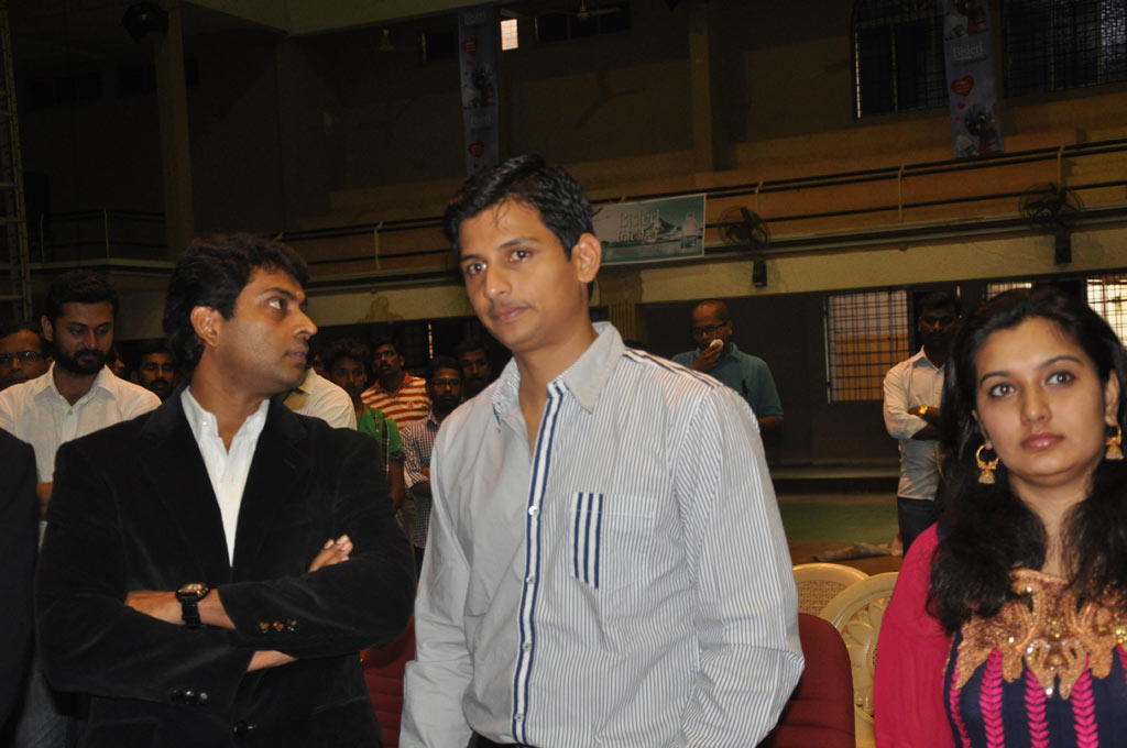 Mugamoodi Movie Launch Event hd photo