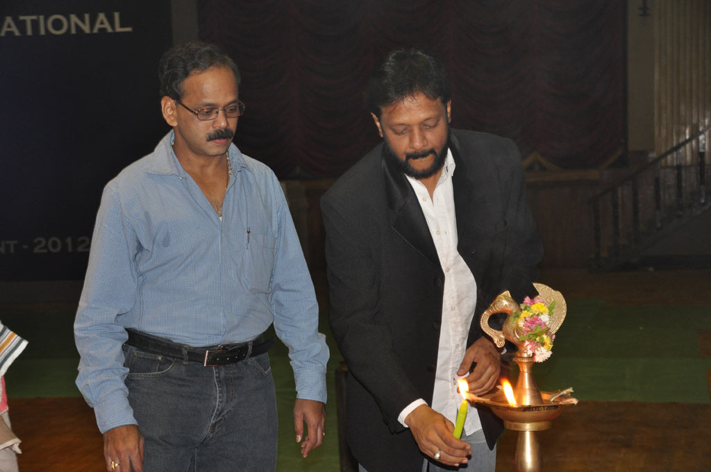 Mugamoodi Movie Launch Event hd photo