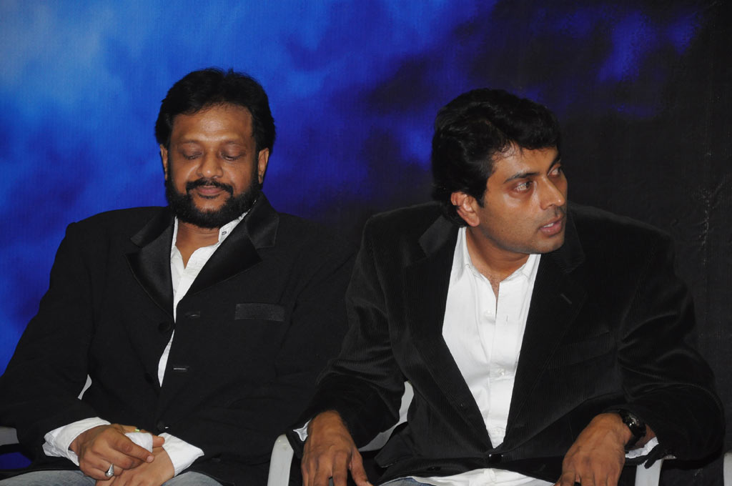Mugamoodi Movie Press Meet Event hd photo