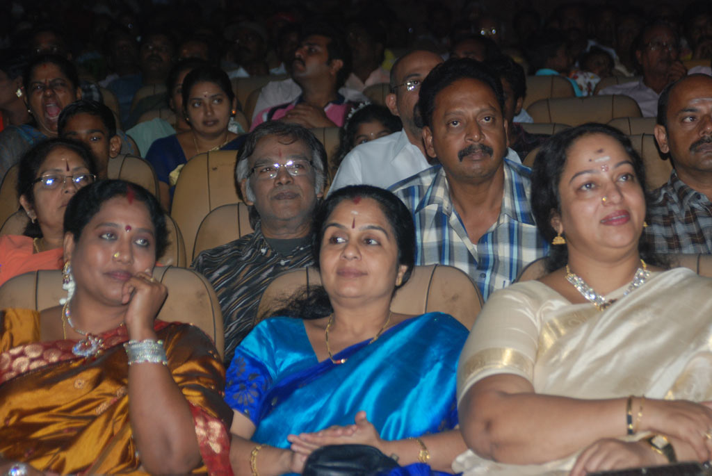 Small Screen Committee Members Introduce Event Event hd photo