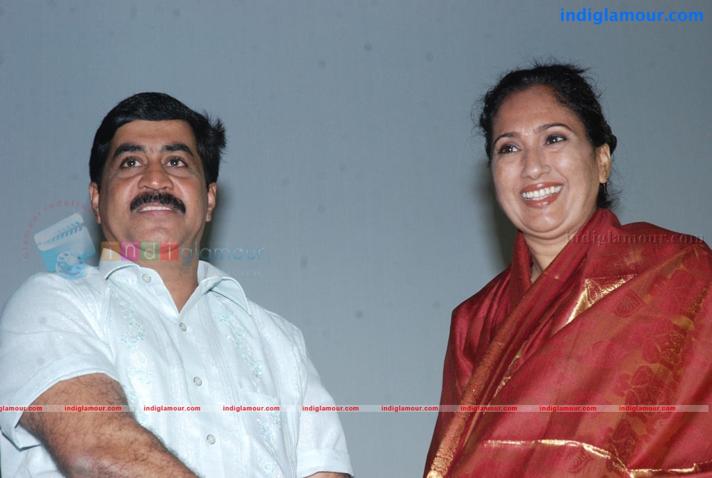 Kadhal Payanam Audio Launch Event hd photo