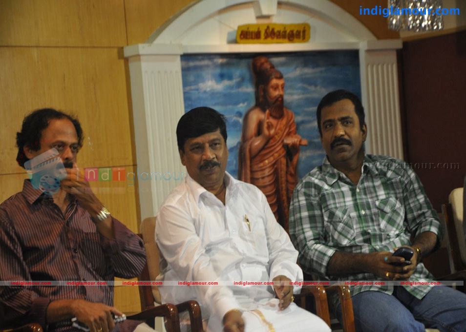 Kamal Nee Kalathu Nayagan Book Launch Event hd photo