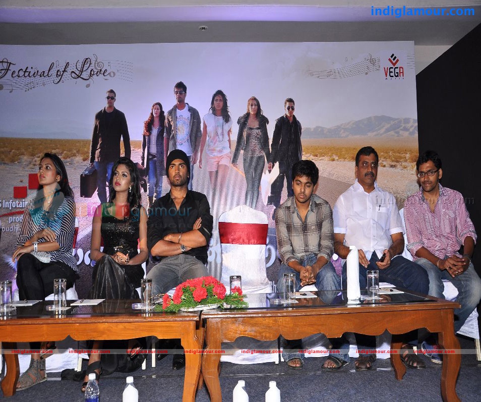 Muppozhudhum Un Karpanaigal Press Meet Event hd photo