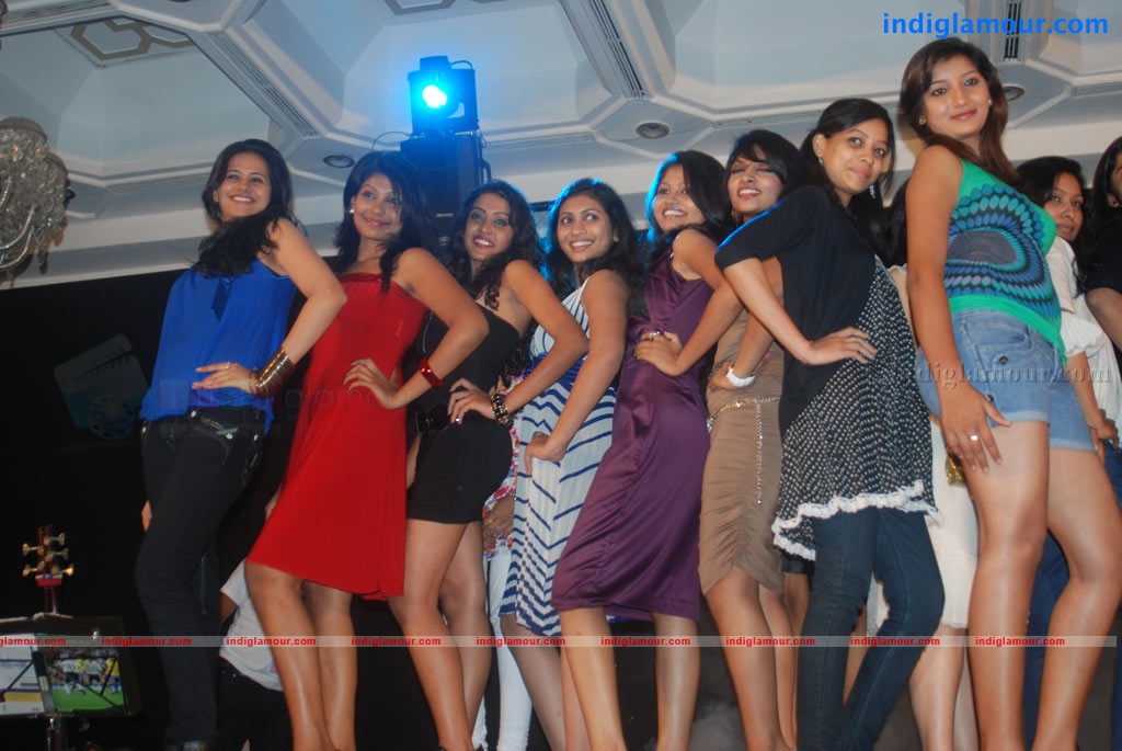 India Miss South 2011 Event hd photo