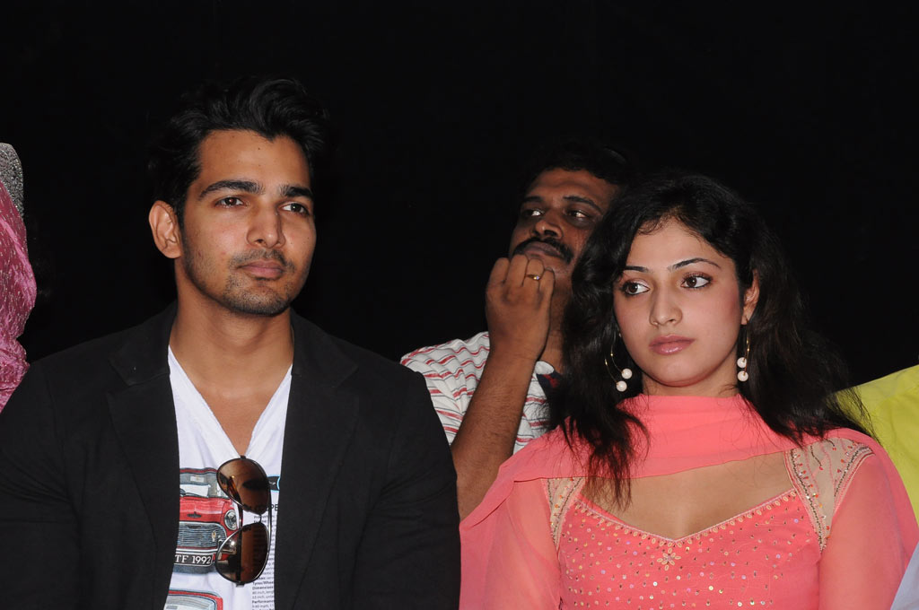 Thulli Ezhundhathu Kadhal Audio Launch Event hd photo