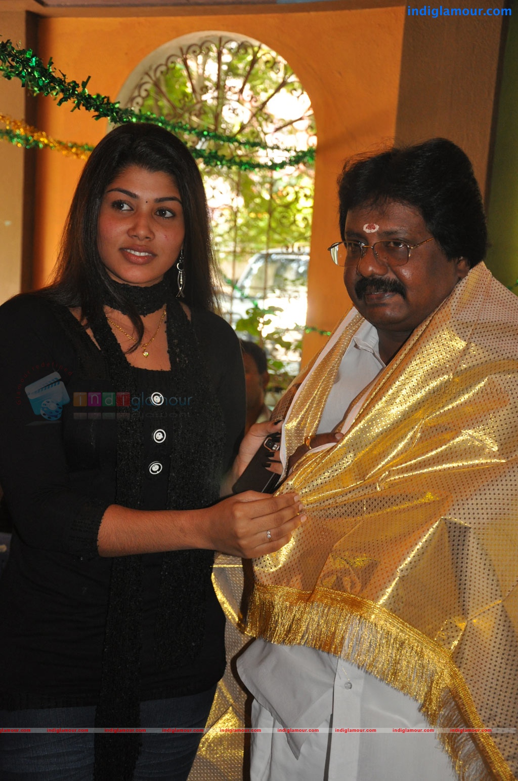 Nee Vara Vendum Movie Launch Event hd photo