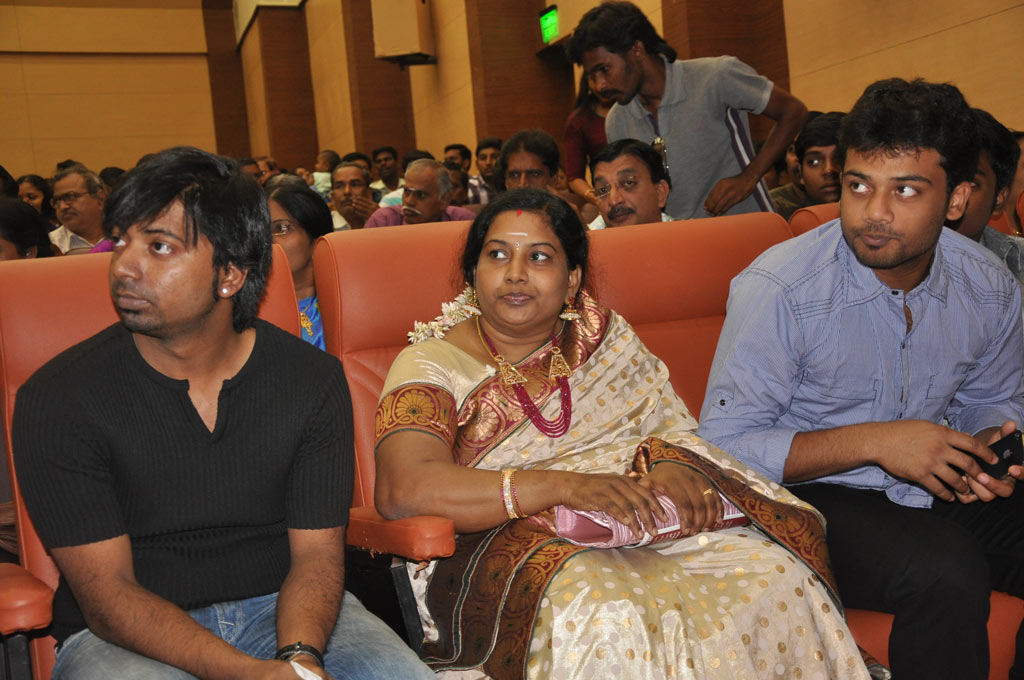 Gnanasambandam Five Tamil Books Launch Event hd photo