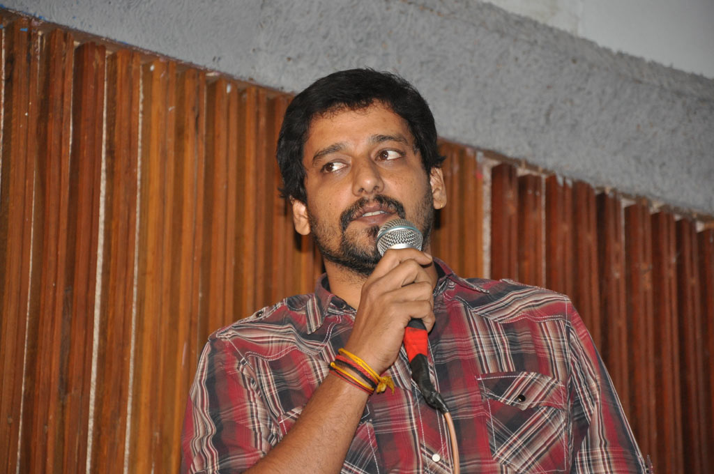 Adhi Thappu Audio Launch Event hd photo