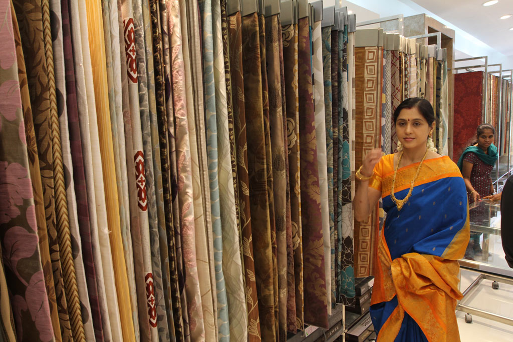 Devayani At Textile Showroom Inauguration Event hd photo