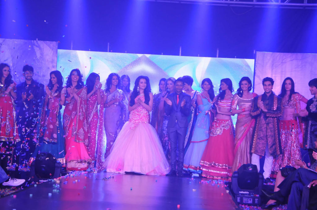 Trisha At Uniq Presenting Sidney Sladen Event hd photo