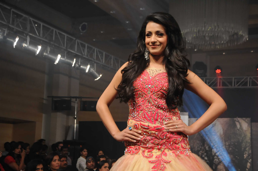 Trisha At Uniq Presenting Sidney Sladen Event hd photo