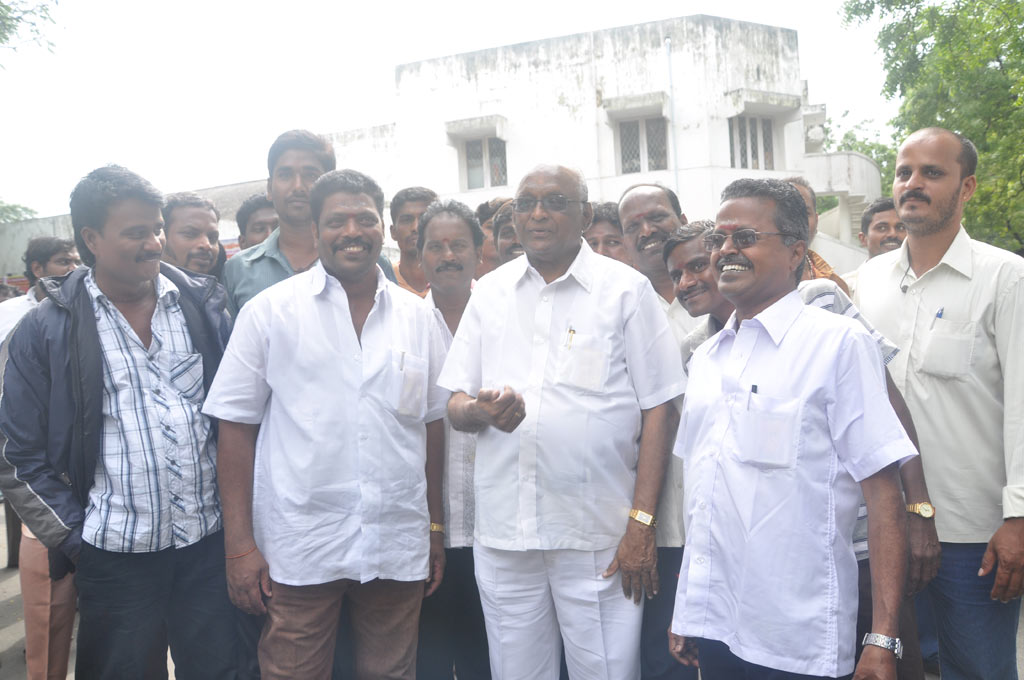 Flag Off ceremony of Rajini Rasigan Express Event hd photo