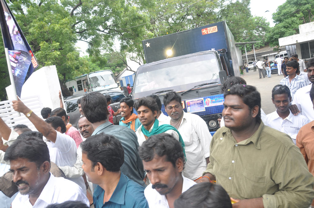 Flag Off ceremony of Rajini Rasigan Express Event hd photo