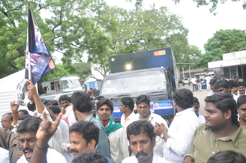 Flag Off ceremony of Rajini Rasigan Express Event hd photo