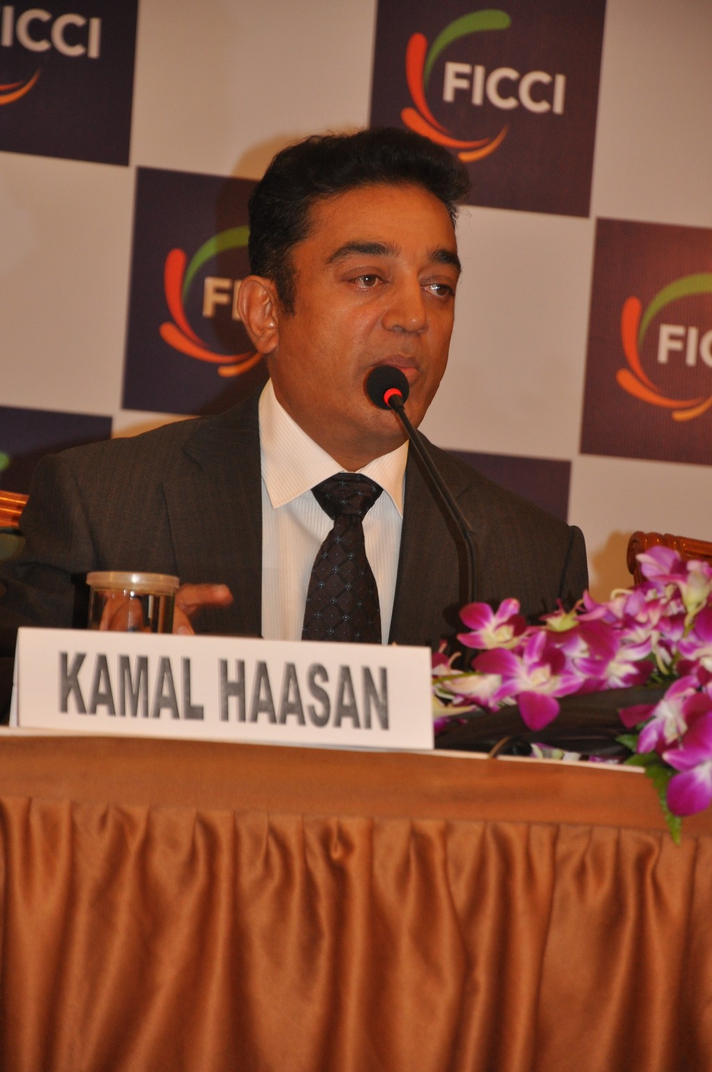 KamalHasan at Federation of Indian Chambers of Commerce Industry Event hd photo