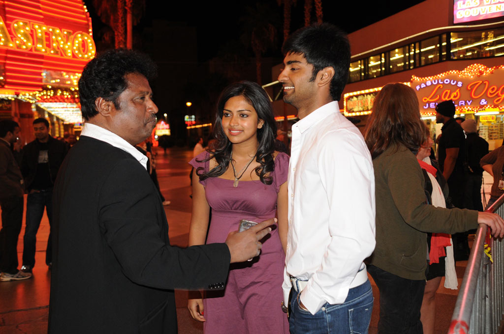 Muppoluthum Un Karpanaigal Remix Oumurai Song Launch Event hd photo