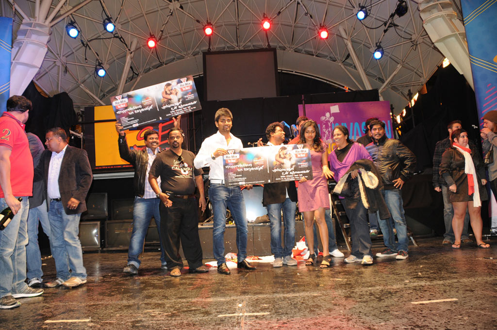 Muppoluthum Un Karpanaigal Remix Oumurai Song Launch Event hd photo