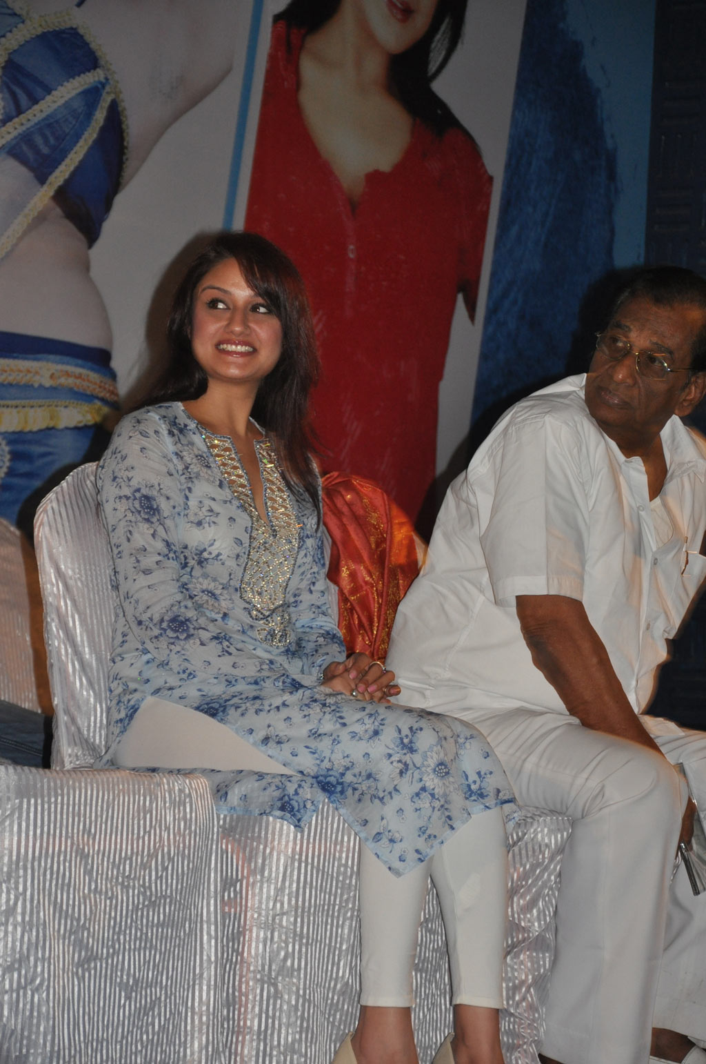 Oru Nadigayin Vakku Moolam Audio Launch Event hd photo