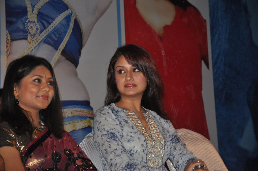 Oru Nadigayin Vakku Moolam Audio Launch Event hd photo