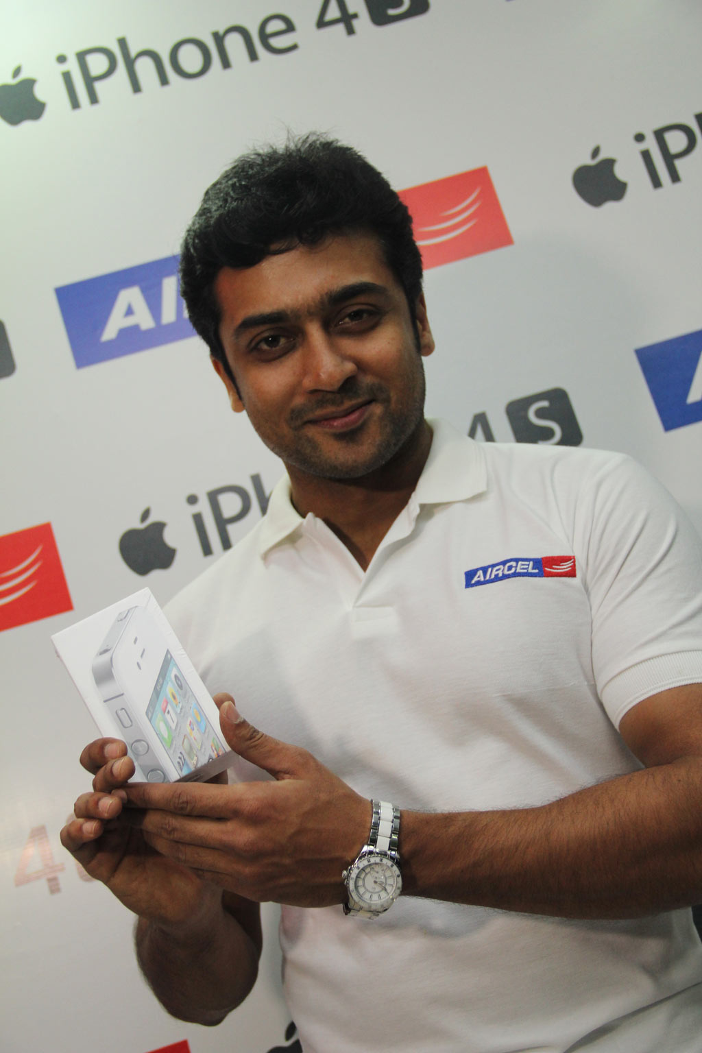 Surya launches Aircel iPhone Event hd photo