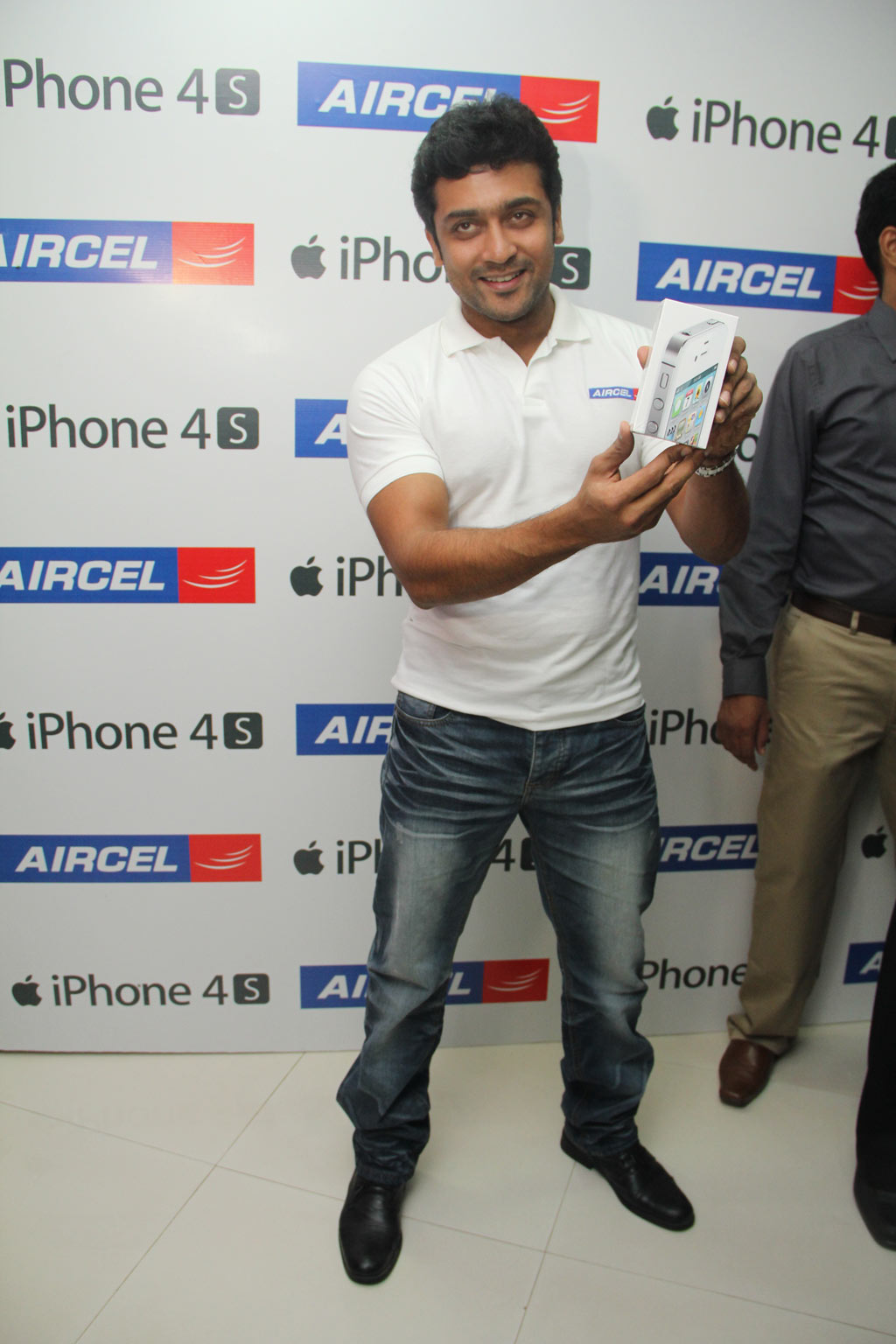 Surya launches Aircel iPhone Event hd photo