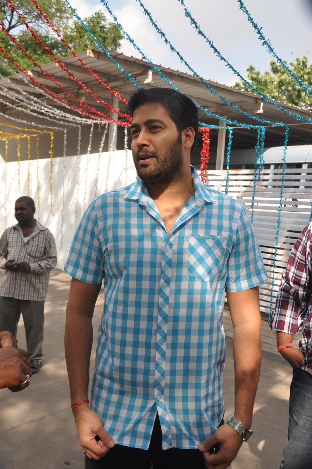 Naan Nallavan Movie Launch Event hd photo