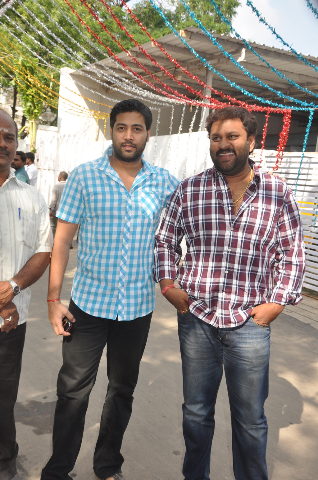 Naan Nallavan Movie Launch Event hd photo