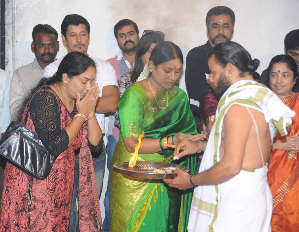 Thandavam Movie Launch Event hd photo