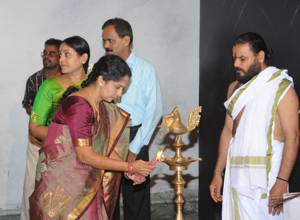Thandavam Movie Launch Event hd photo