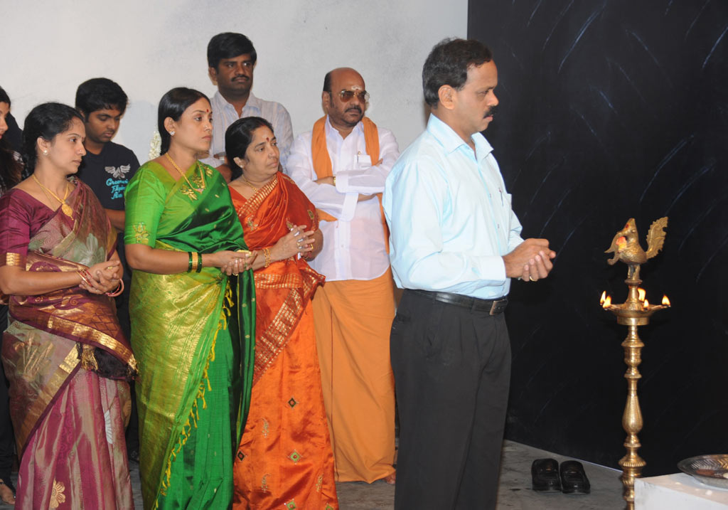 Thandavam Movie Launch Event hd photo