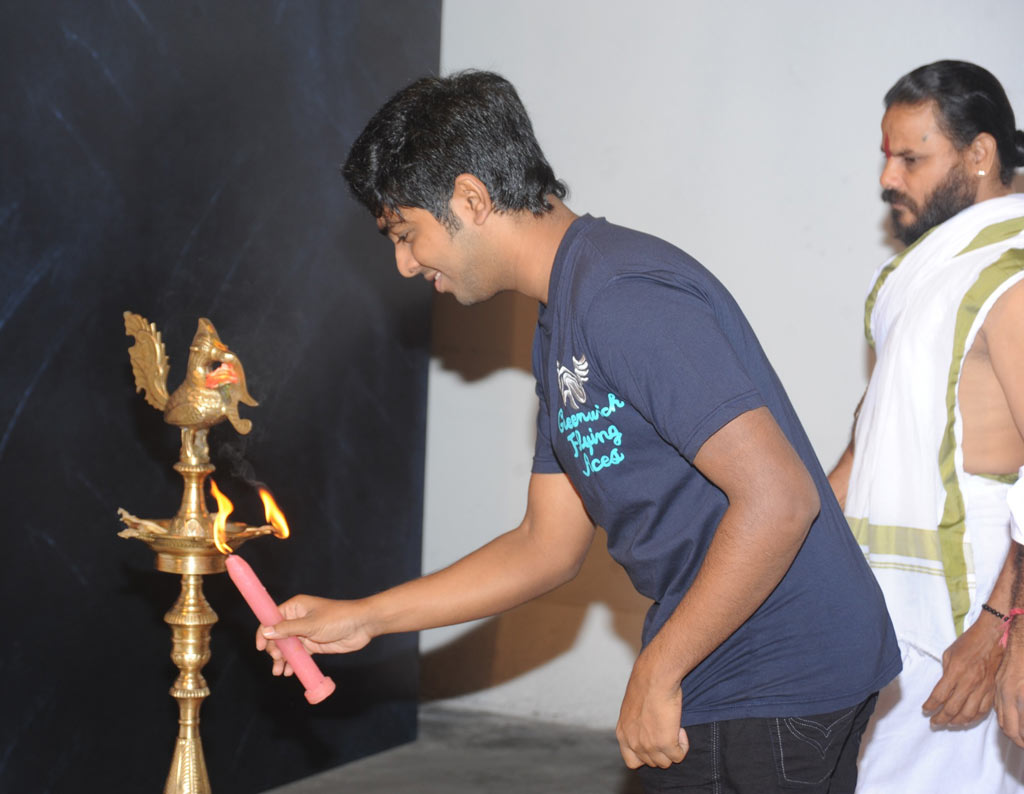 Thandavam Movie Launch Event hd photo