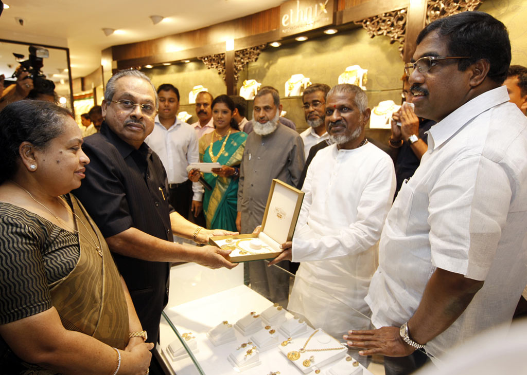 Ilayaraja Inaugurates Malabar Gold Showroom Event hd photo