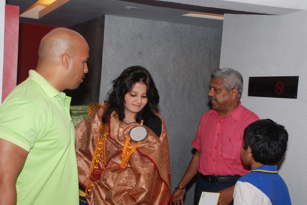 MS Dhoni watches Force Movie at Four Frames Event hd photo