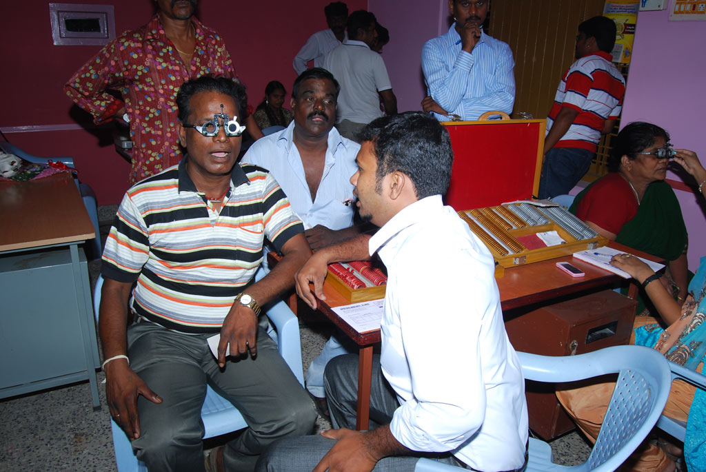 Free Eye Camp Event Event hd photo