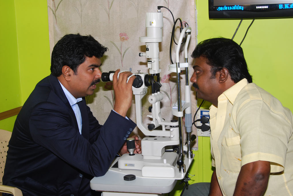 Free Eye Camp Event Event hd photo