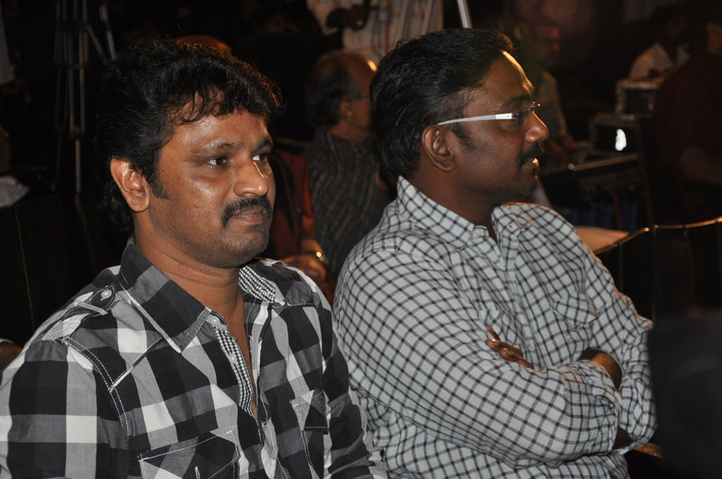 Viththagan Audio Launch Event hd photo